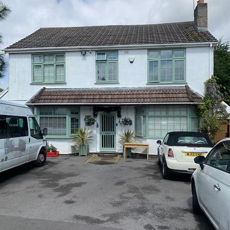 Barrs Court Beds Warmley Exterior foto