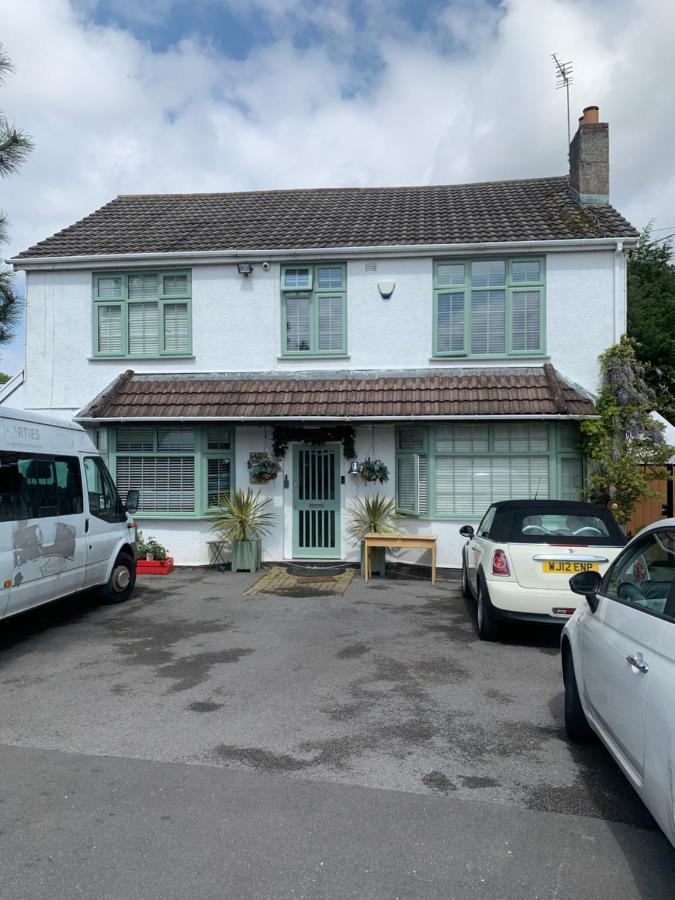 Barrs Court Beds Warmley Exterior foto